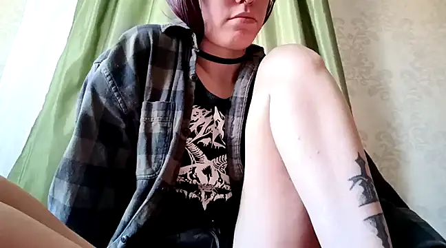 Snapshot of Aelita_bb chatting on 03-07-25, 01:40 Aelita bb online show from 03-07-25, 01:40