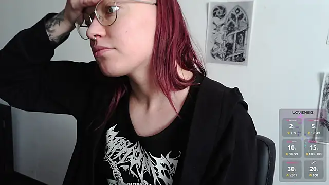 Snapshot of Aelita_bb chatting on 03-18-25, 10:57 Aelita bb online show from 03-18-25, 10:57