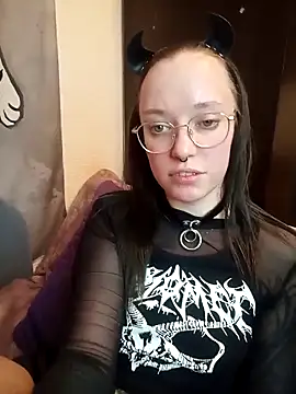 Snapshot of Aelita_bb chatting on 10-31-25, 08:54 Aelita bb online show from 10-31-25, 08:54