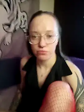 Snapshot of Aelita_bb chatting on 11-11-25, 10:26 Aelita bb online show from 11-11-25, 10:26