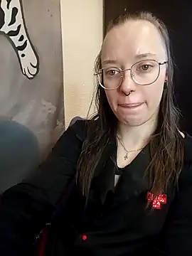 Snapshot of Aelita_bb chatting on 12-15-25, 11:36 Aelita bb online show from 12-15-25, 11:36