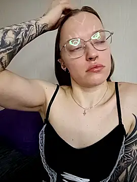 Snapshot of Aelita_bb chatting on 01-13-26, 10:53 Aelita bb online show from 01-13-26, 10:53