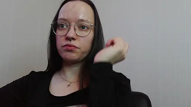 Snapshot of Aelita_bb chatting on 01-19-26, 11:03 Aelita bb online show from 01-19-26, 11:03