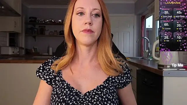 stripmequick online show from 09-26-25, 02:10