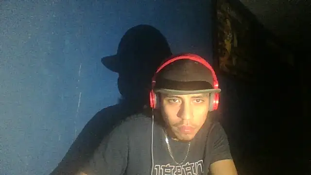 AlexAlejandro13 online show from 10-06-25, 07:06