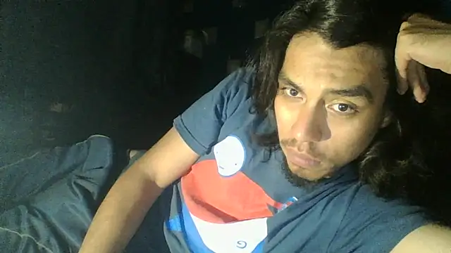 AlexAlejandro13 online show from 04-28-26, 07:13