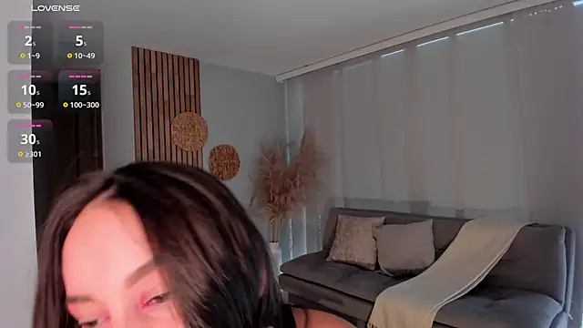 AnnieHallX online show from 01-26-25, 08:02