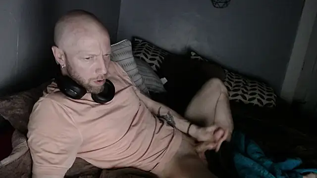 MaxRouger online show from 03-13-25, 10:05