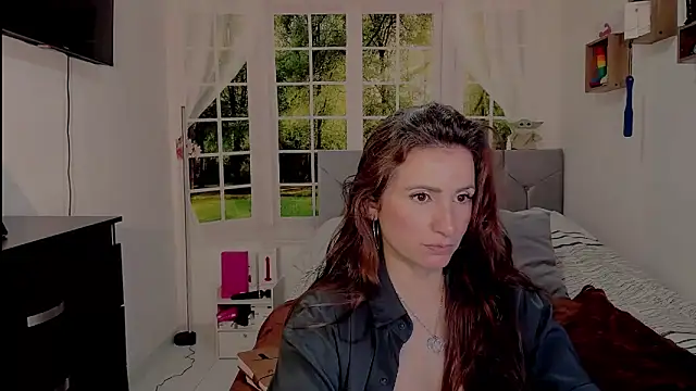 vanessabrown  online show from 06-11-26, 07:34