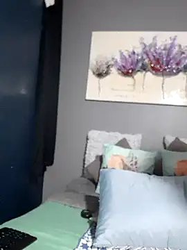 Snapshot of PearlSexxy69 chatting on 03-08-25, 10:24 PearlSexxy69 online show from 03-08-25, 10:24