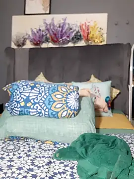 Snapshot of PearlSexxy69 chatting on 09-14-25, 06:40 PearlSexxy69 online show from 09-14-25, 06:40