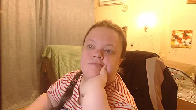 Janiffer MiMi online show from 02-13-25, 10:33