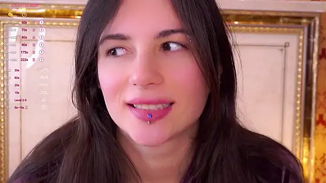 Snapshot of Holla_Molly chatting on 02-16-25, 12:21 Holla Molly online show from 02-16-25, 12:21