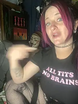 1-800-FUCKYOU online show from 01-04-25, 05:58