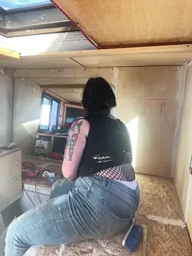 1-800-FUCKYOU online show from 03-10-25, 11:38