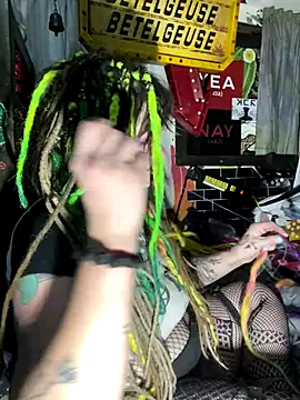 1-800-FUCKYOU online show from 10-22-25, 08:47