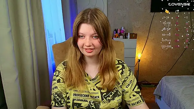 Vivian cutie online show from 09-18-25, 02:08