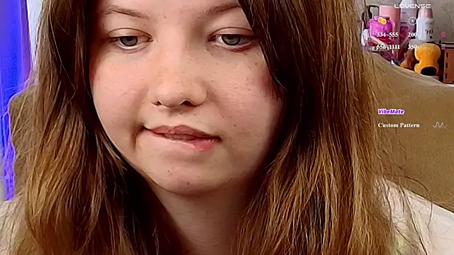 Snapshot of Vivian_cutie chatting on 05-09-26, 10:31 Vivian cutie online show from 05-09-26, 10:31
