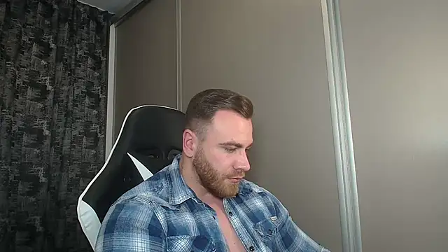 Thori92 online show from 03-03-25, 08:21