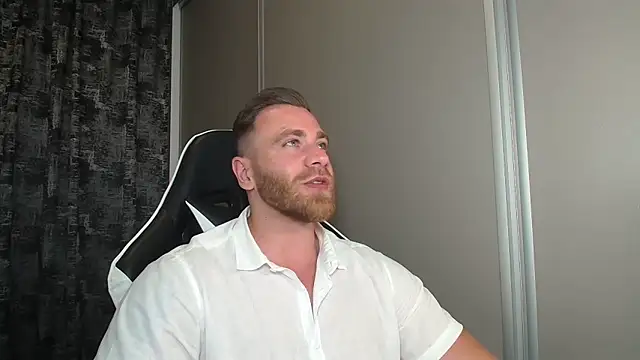 Thori92 online show from 06-21-26, 07:27