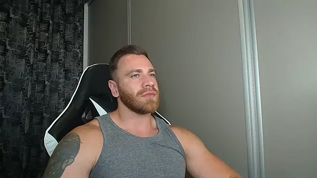 Thori92 online show from 06-25-26, 07:29