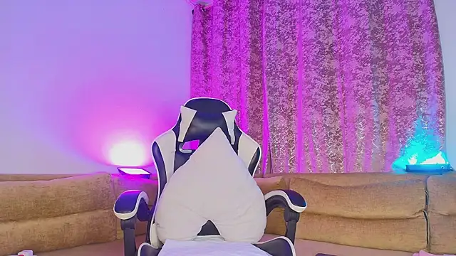 JacoboSwam online show from 12-22-25, 12:18