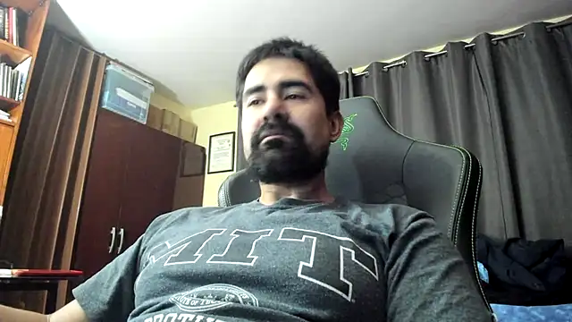 VonDoomdelToro online show from 12-07-24, 09:39