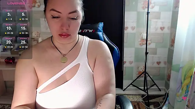 Korolek12 online show from 10-23-25, 04:56