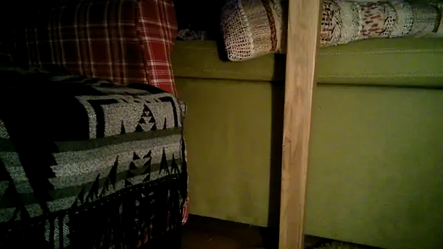 Snapshot of fusskuss2710 chatting on 02-23-25, 10:31 fusskuss2710 online show from 02-23-25, 10:31