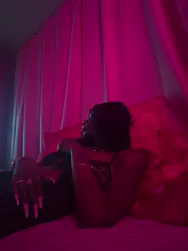 Snapshot of Farrah_Owens chatting on 03-05-25, 05:07 Farrah Owens online show from 03-05-25, 05:07