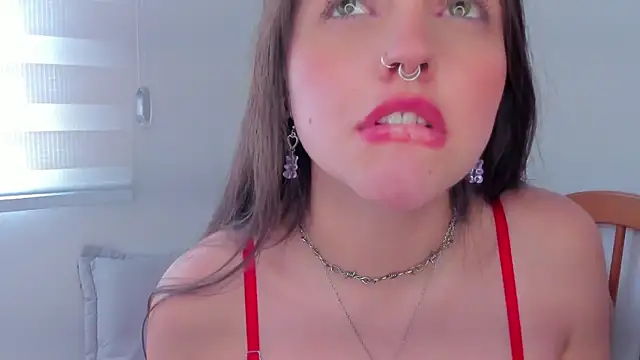 Snapshot of llanna_ chatting on 01-18-25, 02:44 llanna online show from 01-18-25, 02:44