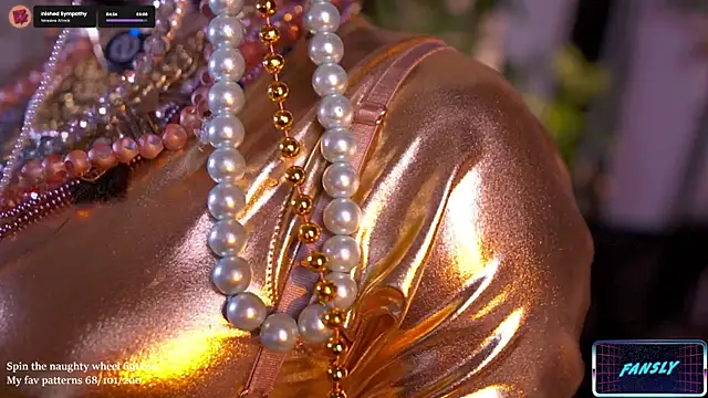 Snapshot of LucyAllenX chatting on 10-30-25, 10:21 LucyAllenX online show from 10-30-25, 10:21