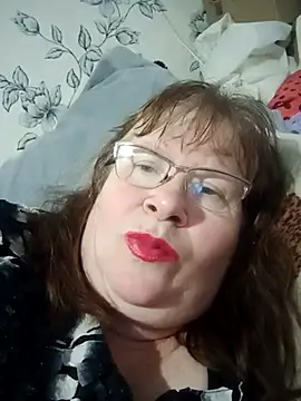 Snapshot of Mirra_Key chatting on 02-12-25, 10:56 Mirra Key online show from 02-12-25, 10:56