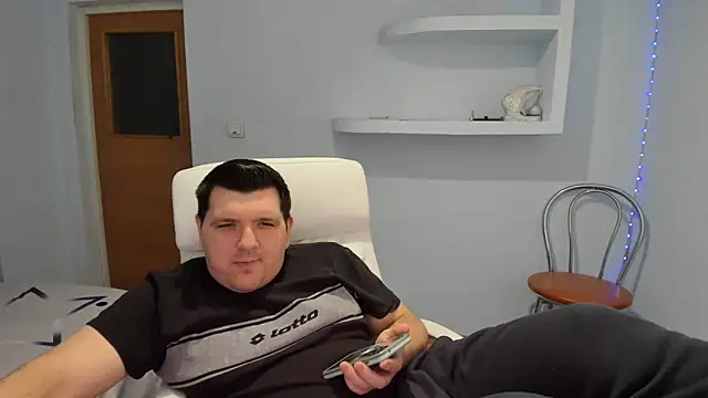 Snapshot of Basystem chatting on 01-21-25, 11:24 Basystem online show from 01-21-25, 11:24