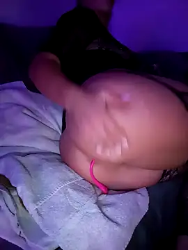 MilaRouche online show from 09-12-25, 09:04