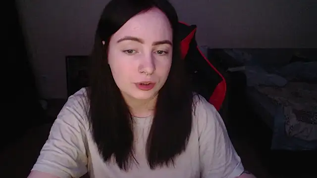 Snapshot of Laralianna chatting on 02-07-26, 07:06 Laralianna online show from 02-07-26, 07:06