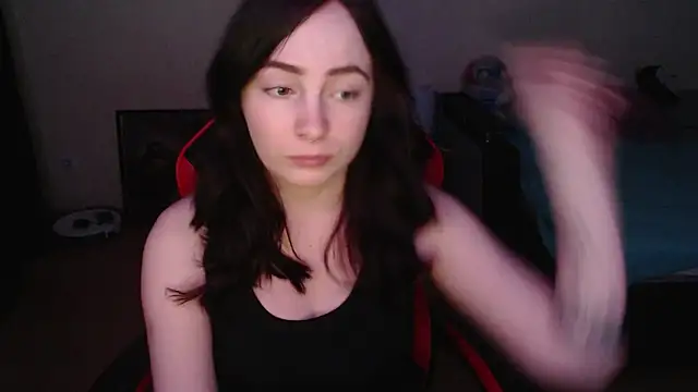 Snapshot of Laralianna chatting on 03-09-26, 02:15 Laralianna online show from 03-09-26, 02:15