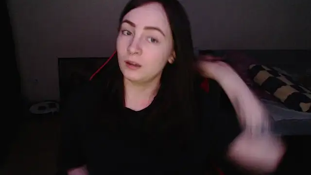 Snapshot of Laralianna chatting on 03-10-26, 03:00 Laralianna online show from 03-10-26, 03:00