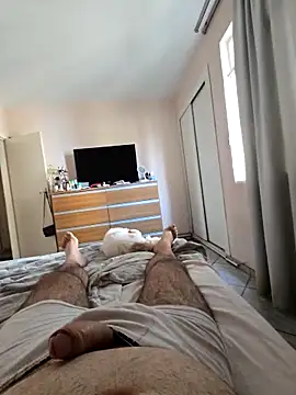 MysterBearMG online show from 10-05-25, 12:36