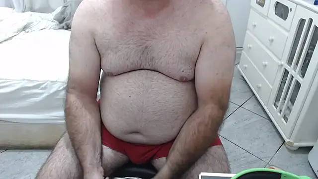 MysterBearMG online show from 10-11-25, 07:23