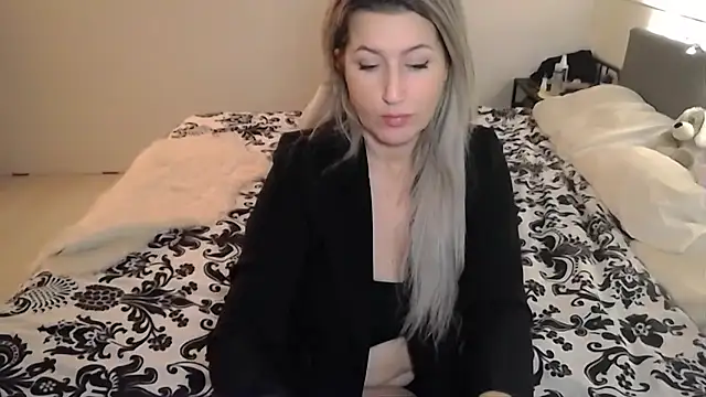 Snapshot of TessToy chatting on 01-21-25, 05:51 TessToy online show from 01-21-25, 05:51