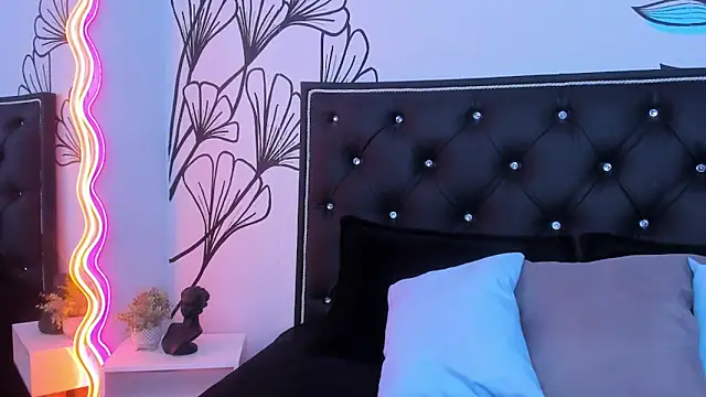 Sweet Ariadna  online show from 10-21-25, 12:17