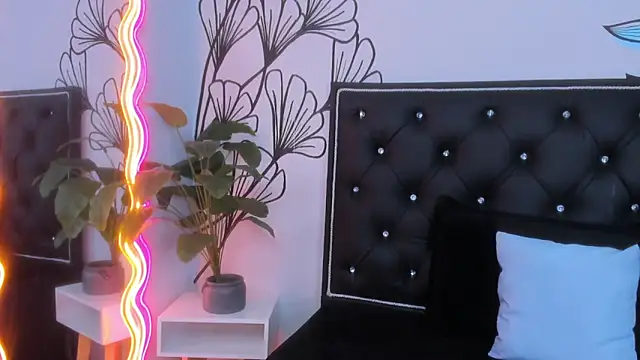 Snapshot of Sweet_Ariadna_ chatting on 03-10-26, 11:59 Sweet Ariadna online show from 03-10-26, 11:59