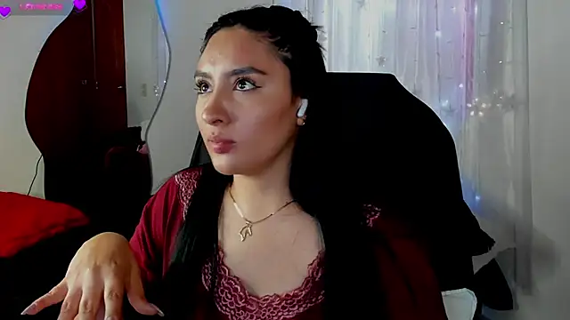 Snapshot of AnushaKumari chatting on 01-15-25, 03:50 AnushaKumari online show from 01-15-25, 03:50