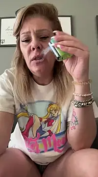 Snapshot of Lexi_Shocker chatting on 02-26-25, 10:20 Lexi Shocker online show from 02-26-25, 10:20
