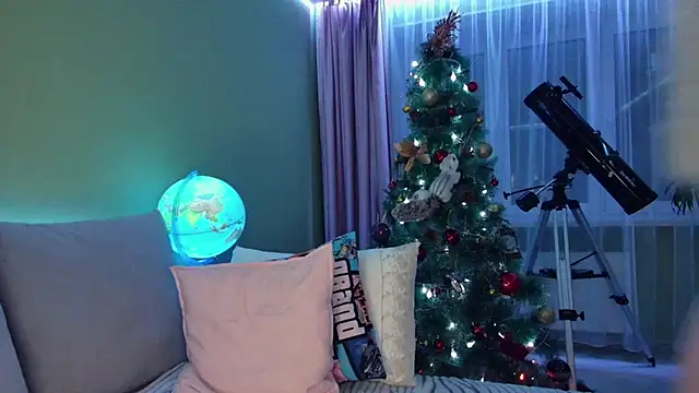 Cuddle Cat online show from 01-09-25, 03:36