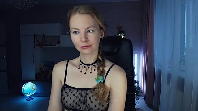 Cuddle Cat online show from 12-20-25, 06:20