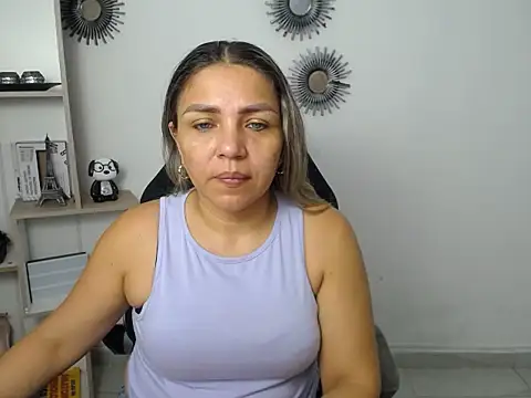 Snapshot of cum_bigass chatting on 06-08-26, 12:16 cum bigass online show from 06-08-26, 12:16