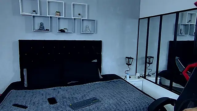 tyler hank01 online show from 02-24-25, 02:48