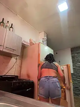 Snapshot of Ninnfa chatting on 01-13-25, 03:26 Ninnfa online show from 01-13-25, 03:26